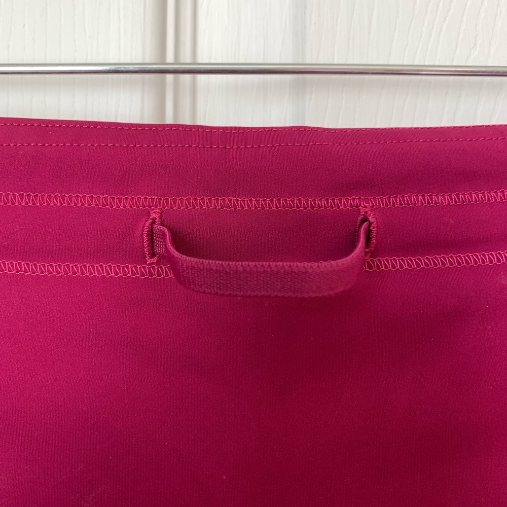 Lululemon Base Pace HR Crop 23” Workout Leggings - Size 12 - Picture 5 of 5